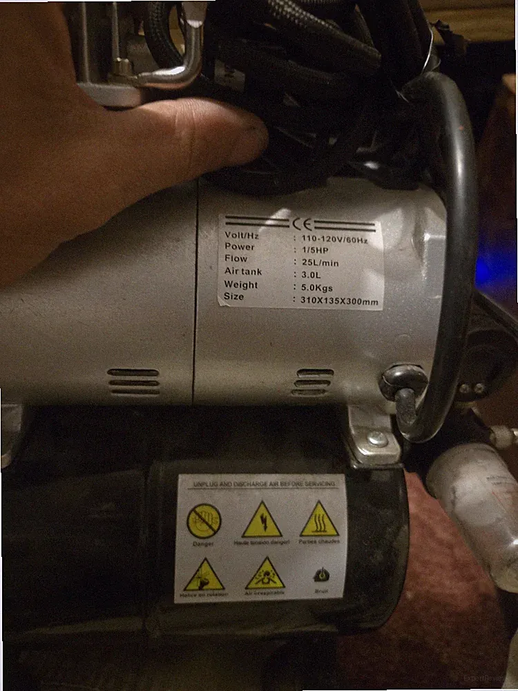 Central Pneumatic Mini Air Compressor 1/5HP 120V 3L Steel Tank Oil-Free Portable